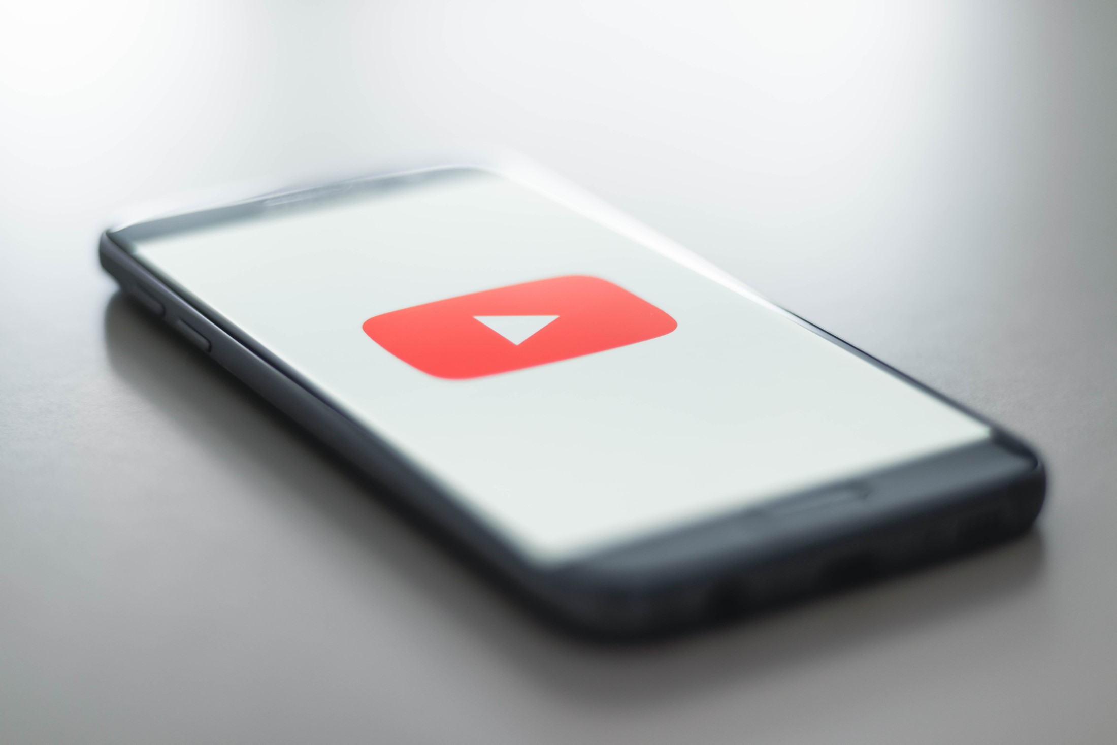 Что такое YouTube Premium и почему вам следует это попробовать