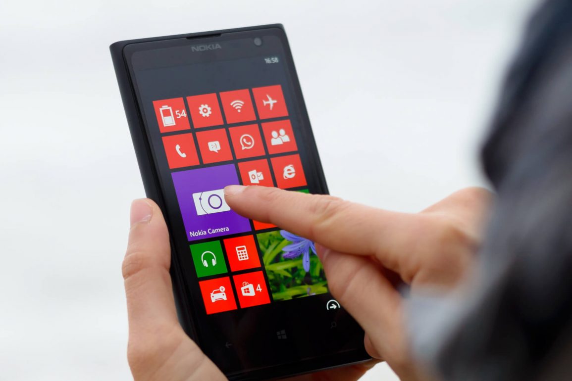 Смартфон Nokia на базе Windows Phone