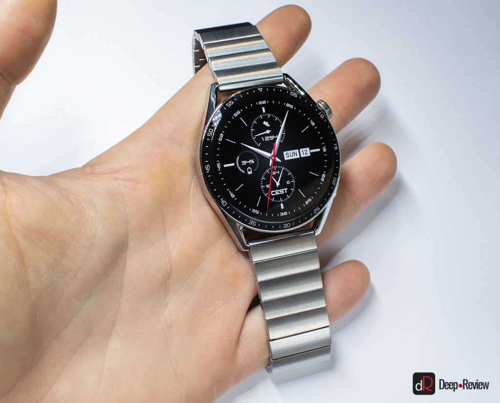 Huawei Watch GT 3 в руках